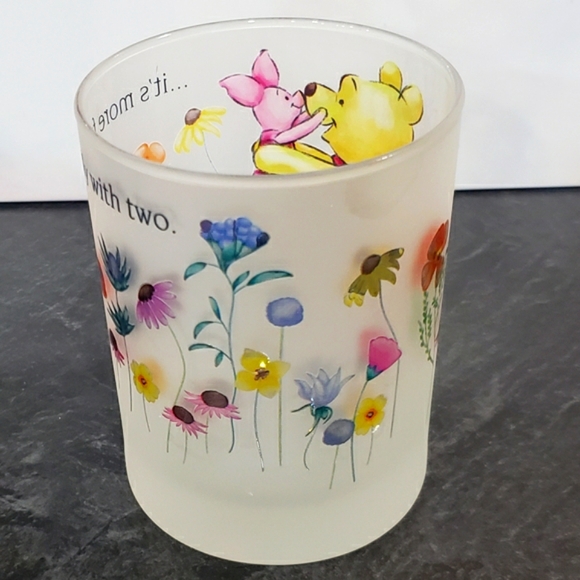 NWOT Disney Winnie the Pooh "its more friendly with two" frosted flower tumblers - Picture 3 of 4